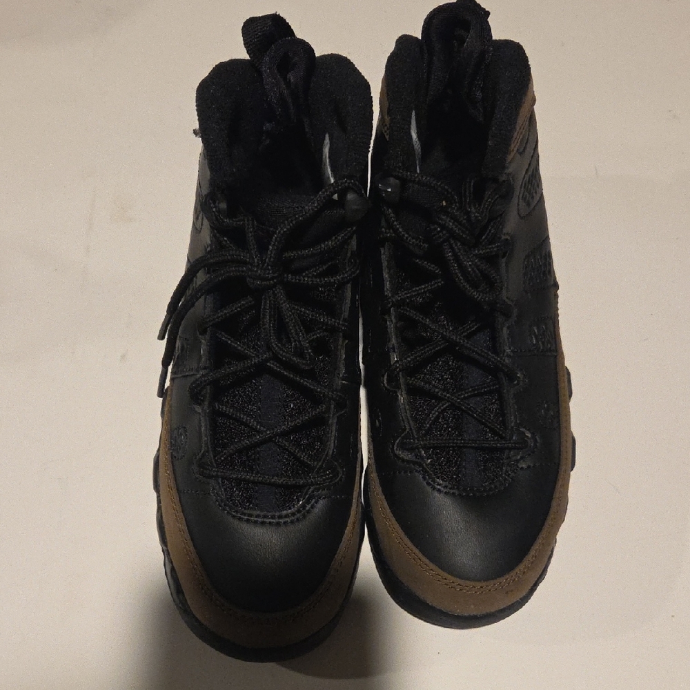 Nike Kids Black and Brown Sneakers